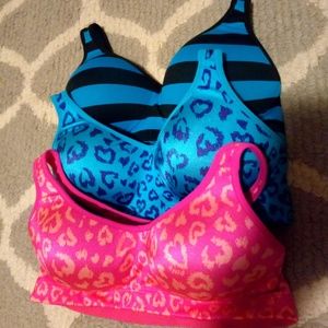 PINK VS Sports Bra Bundle